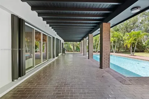 10840 SW 67th Avenue Pinecrest FL 33156