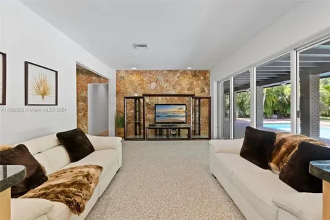 10840 SW 67th Avenue Pinecrest FL 33156