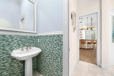 7860 SW 129th Terrace Pinecrest FL 33156