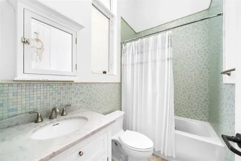 7860 SW 129th Terrace Pinecrest FL 33156