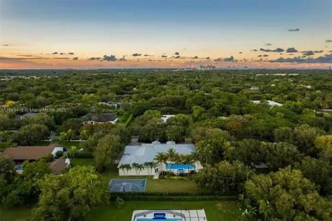 7860 SW 129th Terrace Pinecrest FL 33156