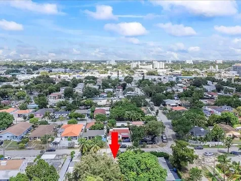 1810 NW 16th Terrace Miami FL 33125