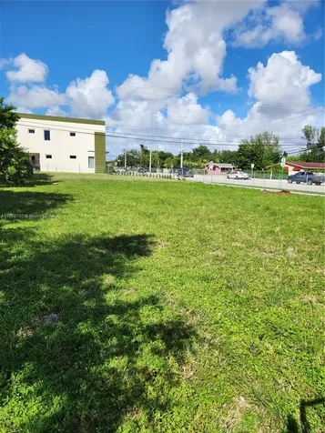 11110/20 NW 17th Avenue Miami FL 33167