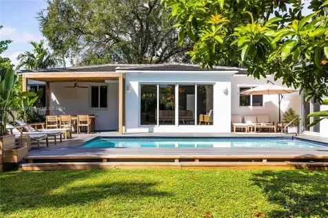 11205 NE 8th Avenue Biscayne Park FL 33161