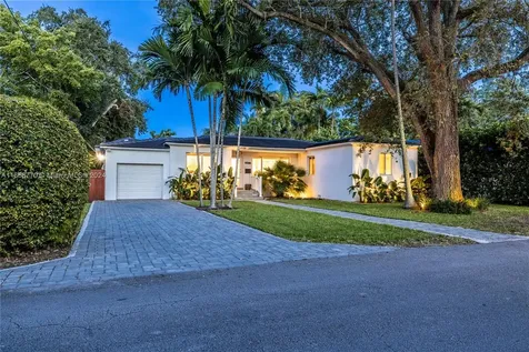 11205 NE 8th Avenue Biscayne Park FL 33161