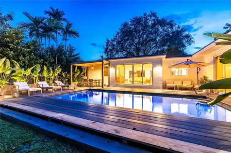 11205 NE 8th Avenue Biscayne Park FL 33161