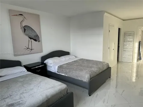 19370 Collins Avenue Sunny Isles Beach FL 33160