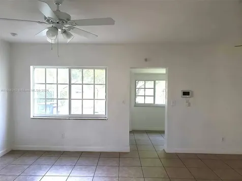 1423 NE 175th Street North Miami Beach FL 33162