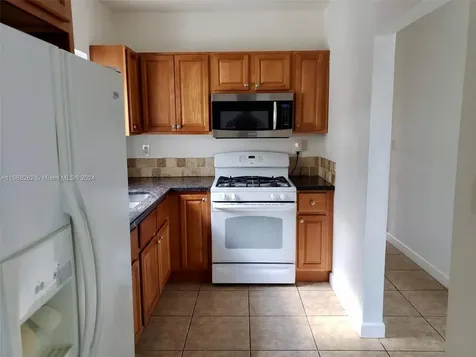 1423 NE 175th Street North Miami Beach FL 33162