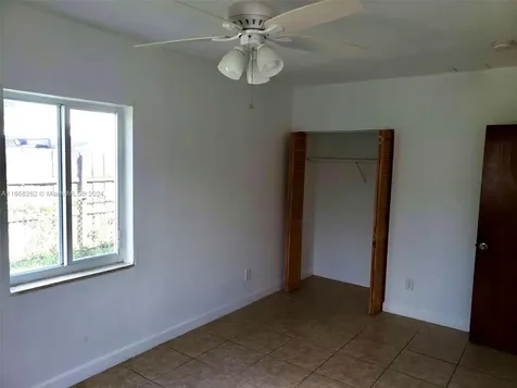 1423 NE 175th Street North Miami Beach FL 33162