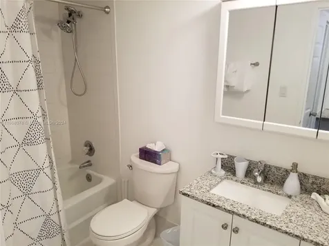 5161 Collins Avenue Miami Beach FL 33140
