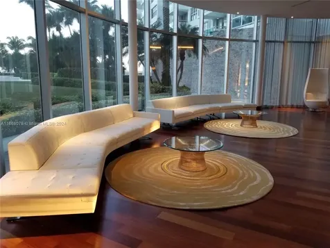 5161 Collins Avenue Miami Beach FL 33140