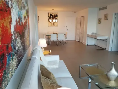 5161 Collins Avenue Miami Beach FL 33140