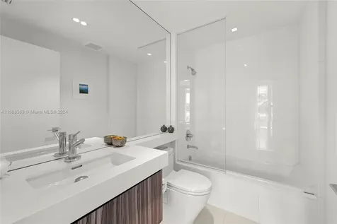 1445 16th Street Miami Beach FL 33139