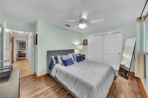 8535 SW 80th Place Miami FL 33143