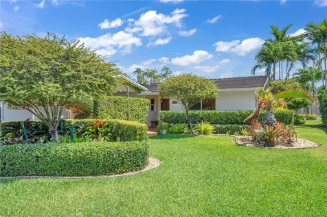 8535 SW 80th Place Miami FL 33143