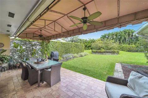 8535 SW 80th Place Miami FL 33143