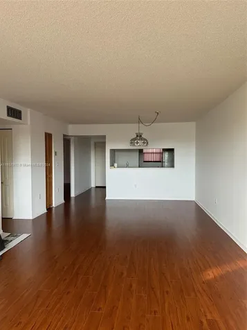 10253 NW 9th Street Circle Miami FL 33172