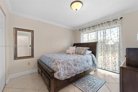 15021 SW 169th Lane Miami FL 33187