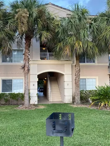 5011 Wiles Road Coconut Creek FL 33073