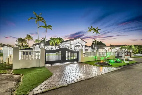 13137 SW 190th Street Miami FL 33177