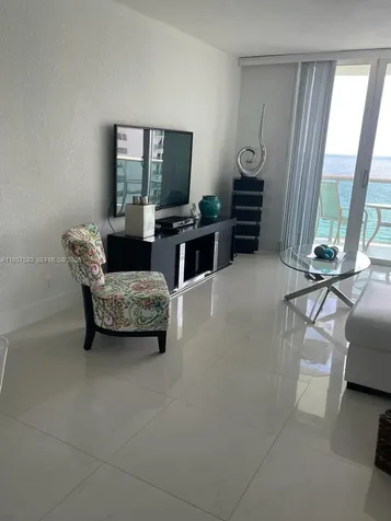 3801 S Ocean Drive Hollywood FL 33019