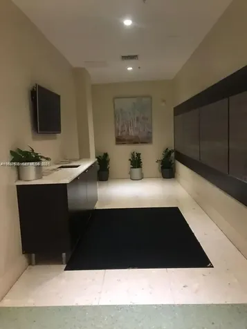 3801 S Ocean Drive Hollywood FL 33019