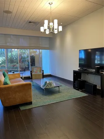 3801 S Ocean Drive Hollywood FL 33019