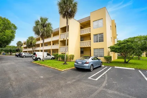5830 NW 64th Avenue Tamarac FL 33319