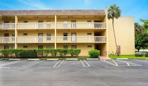 5830 NW 64th Avenue Tamarac FL 33319