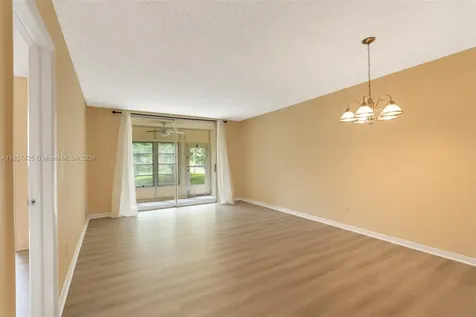 5830 NW 64th Avenue Tamarac FL 33319