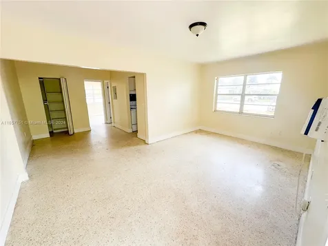 2130 Bay Drive Miami Beach FL 33141