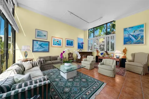 205 E Enid Drive Key Biscayne FL 33149