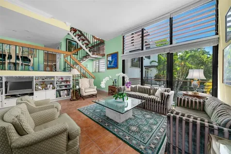 205 E Enid Drive Key Biscayne FL 33149