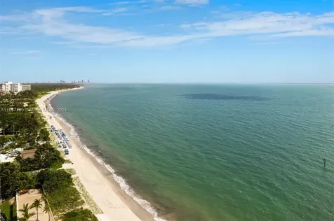 205 E Enid Drive Key Biscayne FL 33149