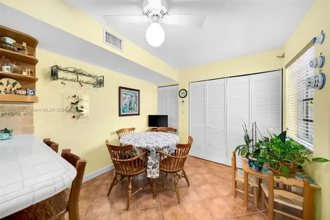 205 E Enid Drive Key Biscayne FL 33149