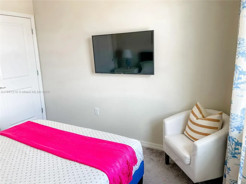 5100 Eucalyptus Drive Hollywood FL 33021