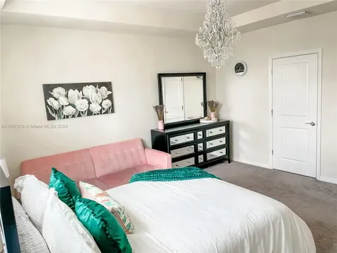 5100 Eucalyptus Drive Hollywood FL 33021