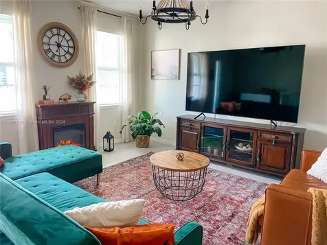 5100 Eucalyptus Drive Hollywood FL 33021