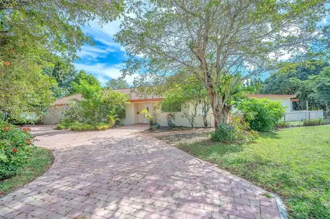 600 Camellia Court Plantation FL 33317