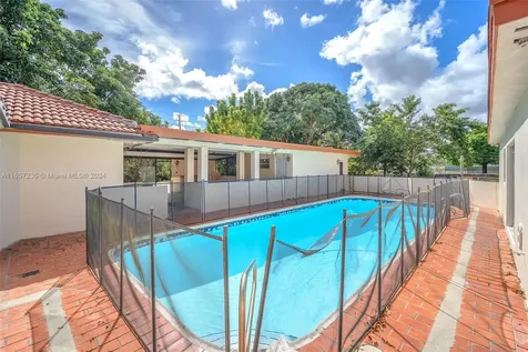 600 Camellia Court Plantation FL 33317