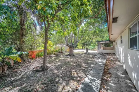600 Camellia Court Plantation FL 33317