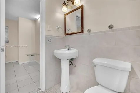 600 Camellia Court Plantation FL 33317