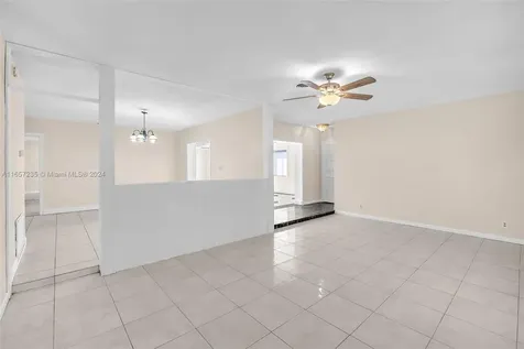 600 Camellia Court Plantation FL 33317