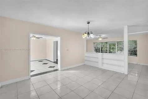 600 Camellia Court Plantation FL 33317