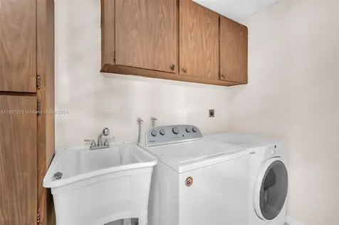 600 Camellia Court Plantation FL 33317