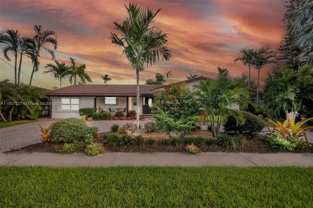 5830 NE 14th Road Fort Lauderdale FL 33334