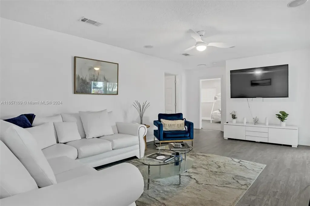 5220 NE 26th Avenue Fort Lauderdale FL 33308