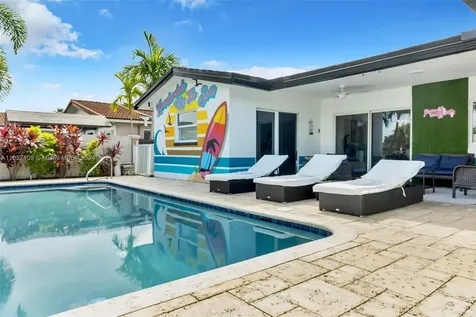 5220 NE 26th Avenue Fort Lauderdale FL 33308
