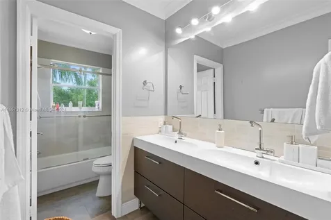 774 Regal Cove Road Weston FL 33327